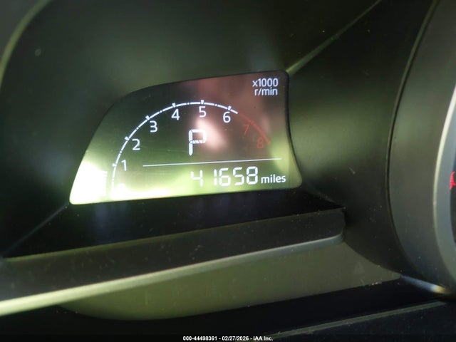 3MYDLBYV4KY507644 Toyota YARIS LE