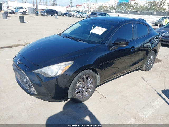 3MYDLBYV4KY507644 Toyota YARIS LE