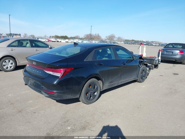 2022 HYUNDAI ELANTRA KMHLM4AG5NU328059 Photo 3