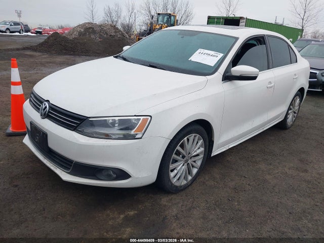 44498409 :رقم المزاد ، 3VWLZ7AJ3BM379799 vin ، 2011 Volkswagen Jetta 2.5l Sel مزاد بيع
