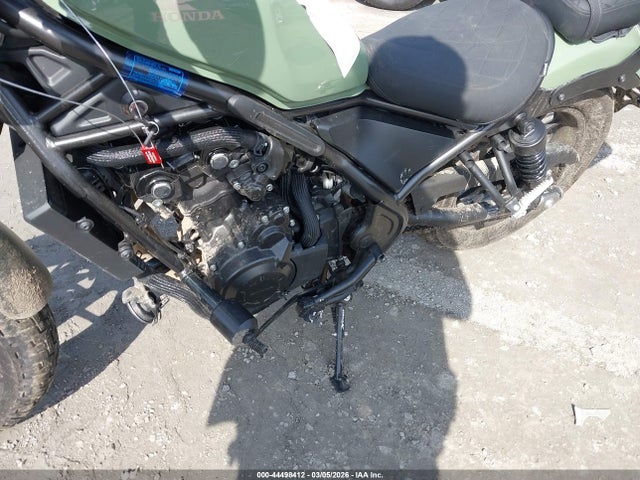 MLHPC5604N5500521 Honda CMX500