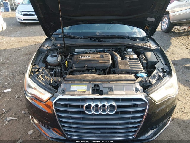 2015 AUDI A3 WAUACGFFXF1028095 Photo 9