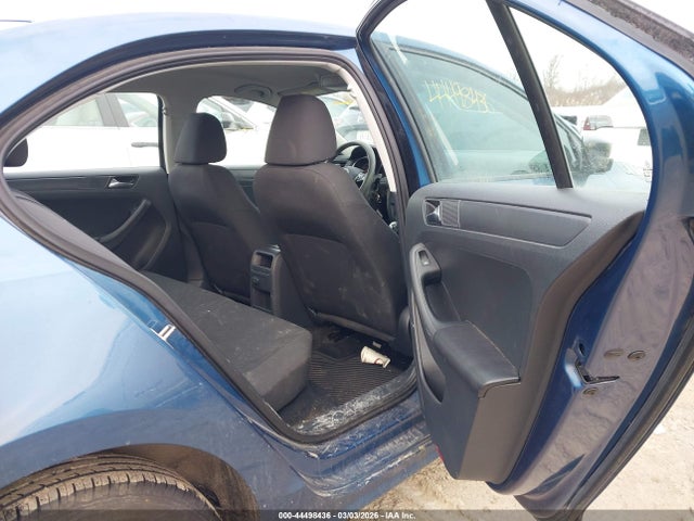 2016 Volkswagen Jetta 1.4t S მანქანა იყიდება აუქციონზე, vin: 3VW267AJ7GM320136, აუქციონის ნომერი: 44498436