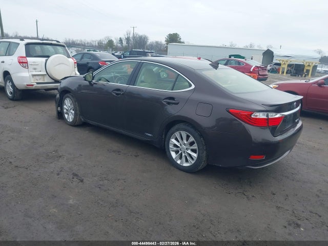 Lexus ES 300H 2015 JTHBW1GG9F2093953 Image 3