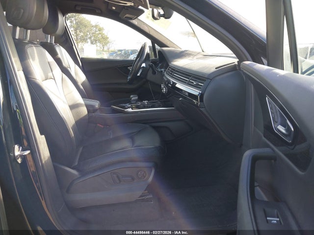 Продажа на аукционе авто 2018 Audi Q7 3.0t Premium, vin: WA1LAAF78JD048807, номер лота: 44498446