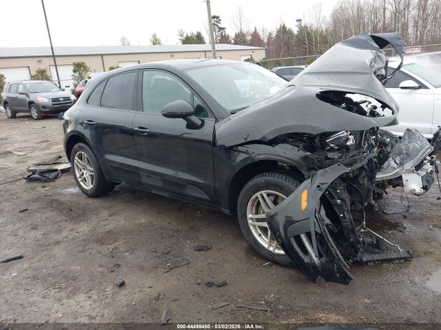 2021 PORSCHE MACAN WP1AA2A58MLB17335
