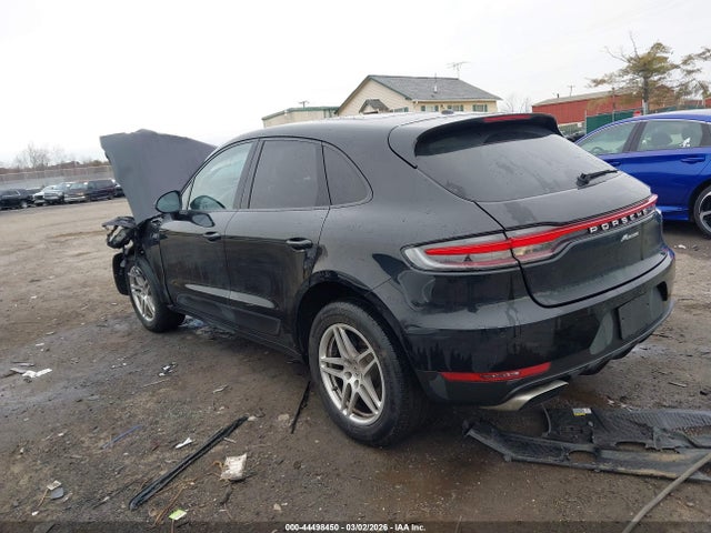 2021 PORSCHE MACAN WP1AA2A58MLB17335 Photo 2
