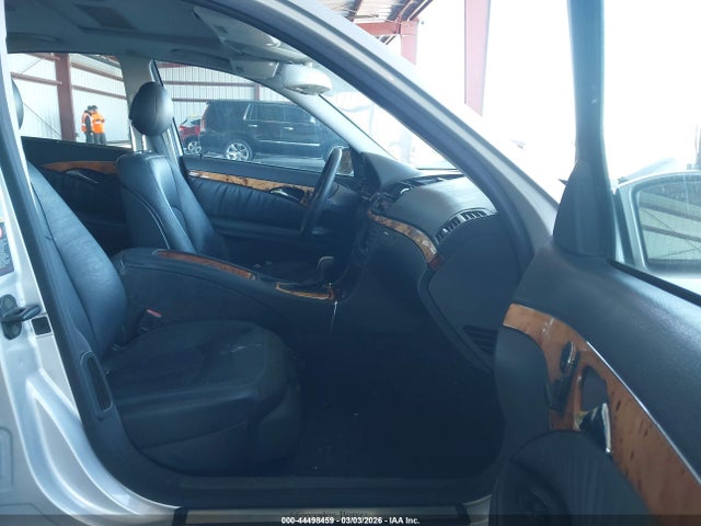 44498459 :رقم المزاد ، WDBUF70J25A692442 vin ، 2005 Mercedes-benz E 500 مزاد بيع