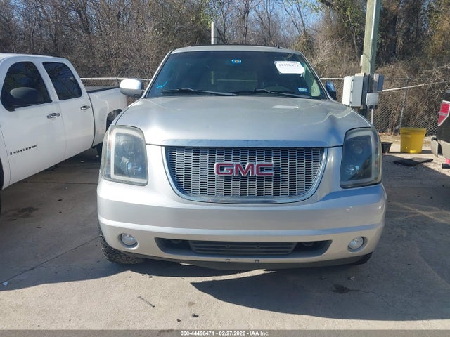 44498471 :رقم المزاد ، 1GKS2LE33BR206651 vin ، 2011 Gmc Yukon Xl 1500 Slt مزاد بيع