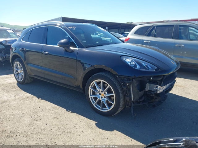 2016 PORSCHE MACAN WP1AB2A52GLB42328