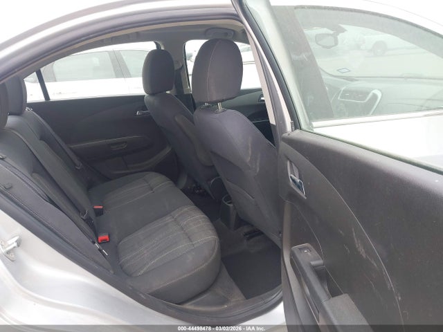 1G1JD5SH3J4103716 Chevrolet Sonic Lt Auto