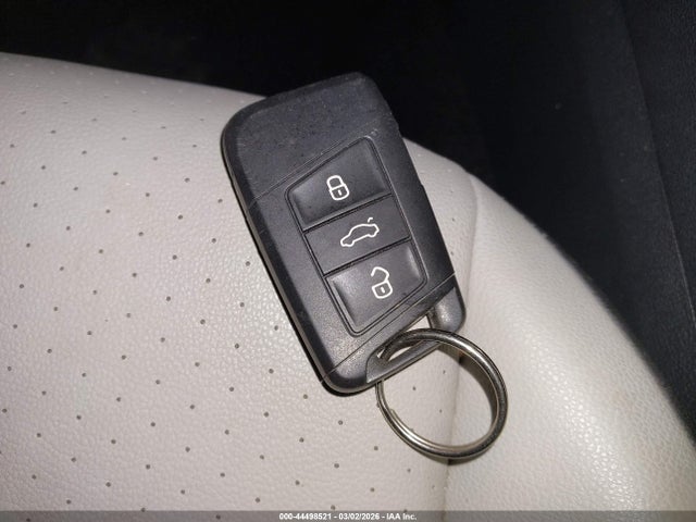 Продаж на аукціоні авто 2020 Volkswagen Jetta 1.4t R-line/1.4t S/1.4t Se, vin: 3VWCB7BU9LM031987, номер лоту: 44498521
