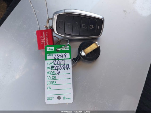 2017 MAZDA MAZDA6 JM1GL1U55H1140150 Photo 10