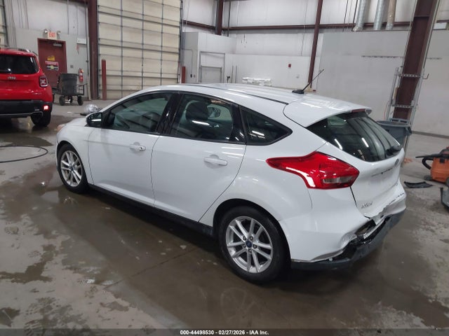 1FADP3K2XGL364289 Ford FOCUS SE