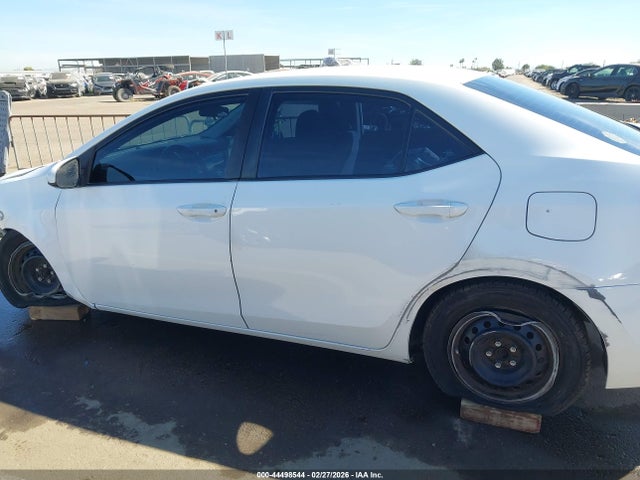 2T1BURHE3KC204348 Toyota COROLLA L