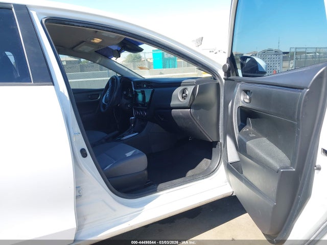 2T1BURHE3KC204348 Toyota COROLLA L