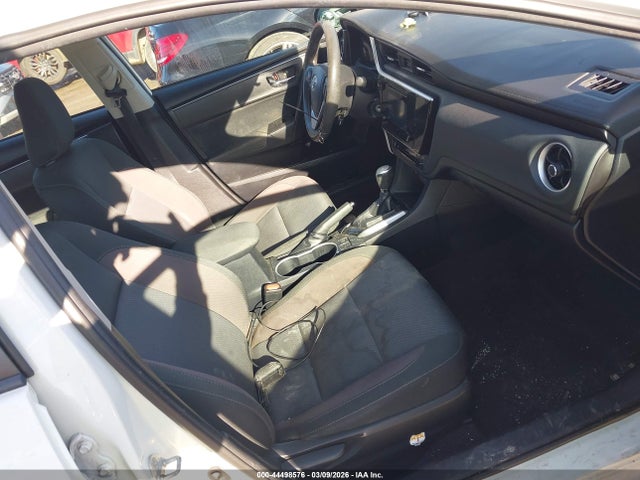 Toyota COROLLA LE 2018 2T1BURHEXJC985934 Image 5