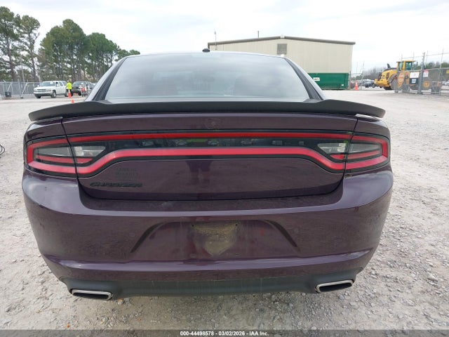 44498578 :رقم المزاد ، 2C3CDXBG5NH221170 vin ، 2022 Dodge Charger Sxt Rwd مزاد بيع