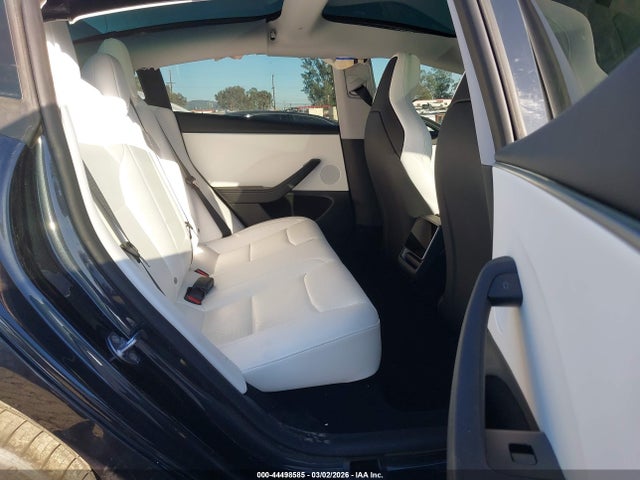 Tesla Model 3 Performance All-wheel Drive 2024 5YJ3E1ET9RF870285 Image 8