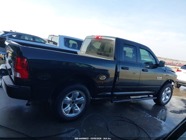 44498622 :رقم المزاد ، 1C6RR7FG6JS345251 vin ، 2018 Ram 1500 Express  4x4 6'4 Box مزاد بيع