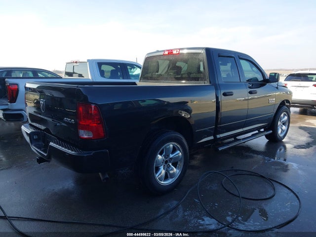 44498622 :رقم المزاد ، 1C6RR7FG6JS345251 vin ، 2018 Ram 1500 Express  4x4 6'4 Box مزاد بيع