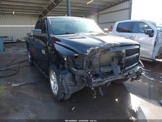 44498622 :رقم المزاد ، 1C6RR7FG6JS345251 vin ، 2018 Ram 1500 Express  4x4 6'4 Box مزاد بيع