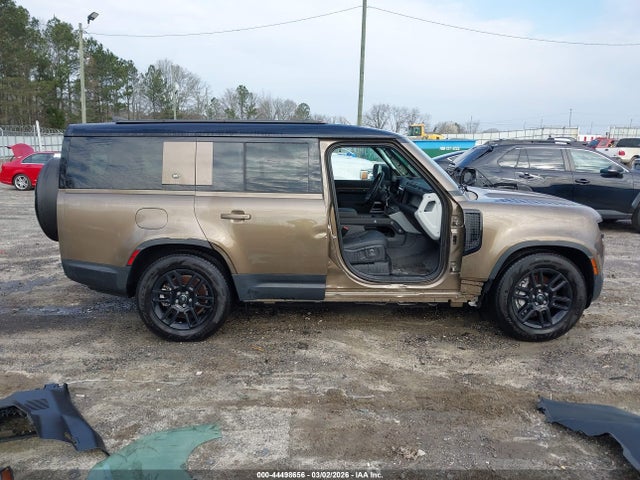 SALEJFFU3R2317698 Land Rover Defender 130 P300 S