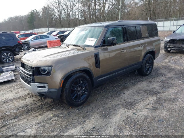 SALEJFFU3R2317698 Land Rover Defender 130 P300 S