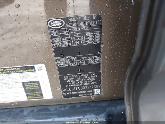SALEJFFU3R2317698 Land Rover Defender 130 P300 S