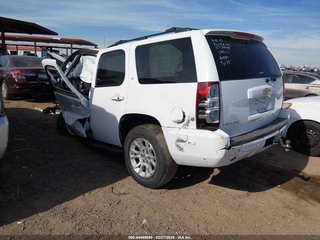 2013 CHEVROLET TAHOE 1GNSCBE03DR266531 Photo 2