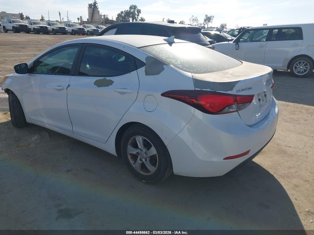 5NPDH4AE8FH638083 Hyundai ELANTRA SE