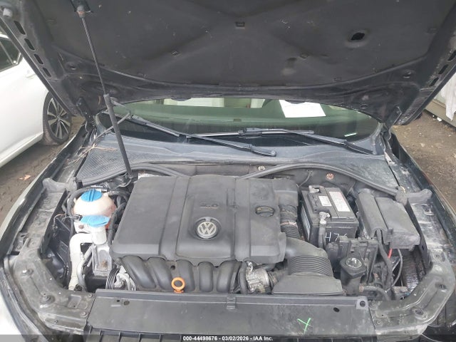 44498676 :رقم المزاد ، 1VWBP7A39DC136070 vin ، 2013 Volkswagen Passat 2.5l Se مزاد بيع