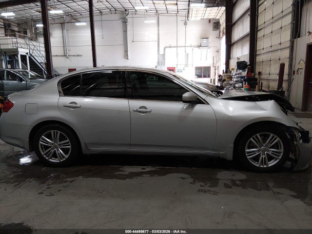 44498677 :رقم المزاد ، JN1CV6AP3BM508622 vin ، 2011 Infiniti G37 Journey مزاد بيع
