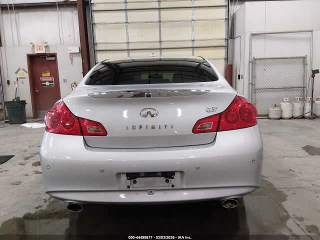 44498677 :رقم المزاد ، JN1CV6AP3BM508622 vin ، 2011 Infiniti G37 Journey مزاد بيع