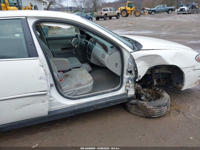 2008 Buick Lacrosse Cx მანქანა იყიდება აუქციონზე, vin: 2G4WC582381192403, აუქციონის ნომერი: 44498685