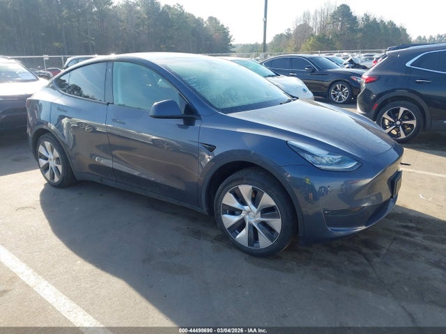 2023 TESLA MODEL Y 7SAYGDEEXPA089470 Photo 0
