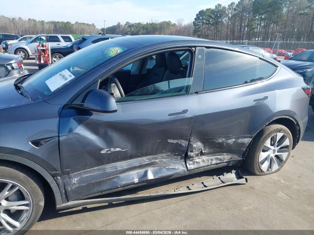 2023 TESLA MODEL Y 7SAYGDEEXPA089470 Photo 5