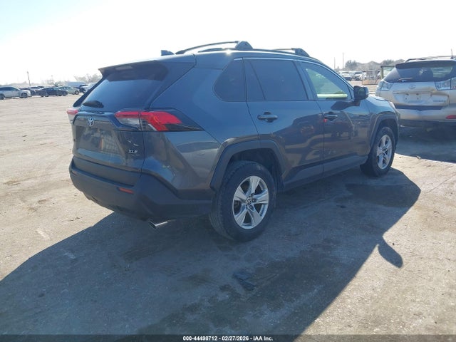 2020 TOYOTA RAV4 JTMW1RFV2LD048014 Photo 3