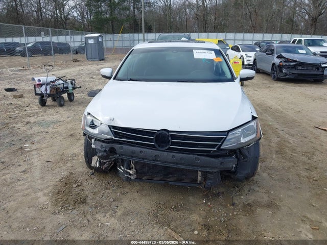 2016 Volkswagen Jetta 1.8t Sel მანქანა იყიდება აუქციონზე, vin: 3VWL17AJ2GM345528, აუქციონის ნომერი: 44498720