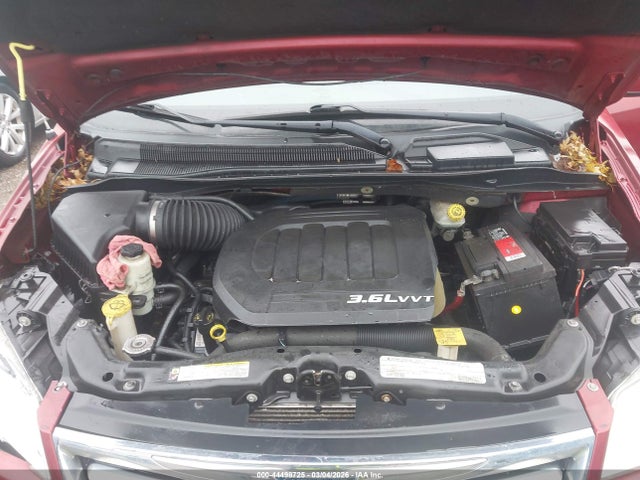 Auction sale of the 2011 Chrysler Town & Country Touring, vin: 2A4RR5DG5BR675377, lot number: 44498725