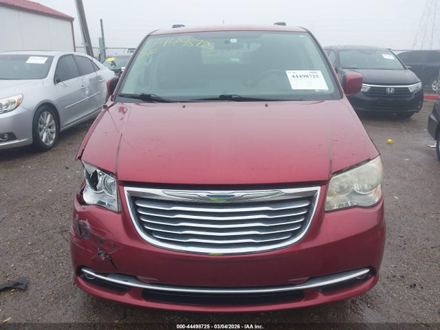 Auction sale of the 2011 Chrysler Town & Country Touring, vin: 2A4RR5DG5BR675377, lot number: 44498725