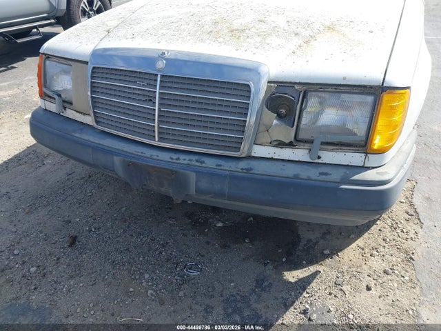 1987 MERCEDES-BENZ 300 WDBEB93D1HF023796 Photo 5
