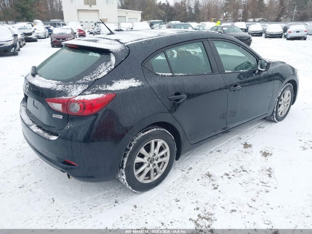 2017 MAZDA MAZDA3 3MZBN1K70HM147550 Photo 3