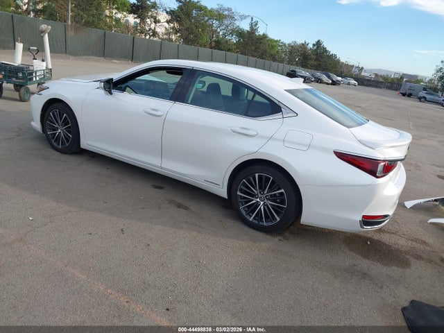 2022 LEXUS ES 300H 58ADA1C17NU014264 Photo 2