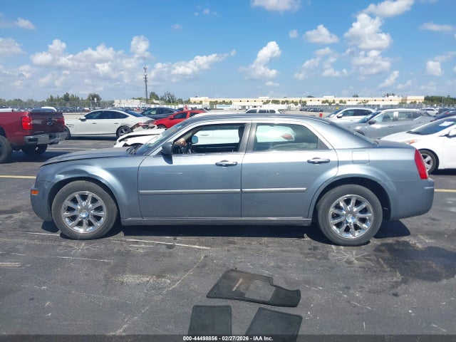 2007 Chrysler 300 Touring მანქანა იყიდება აუქციონზე, vin: 2C3KA53G67H896178, აუქციონის ნომერი: 44498856