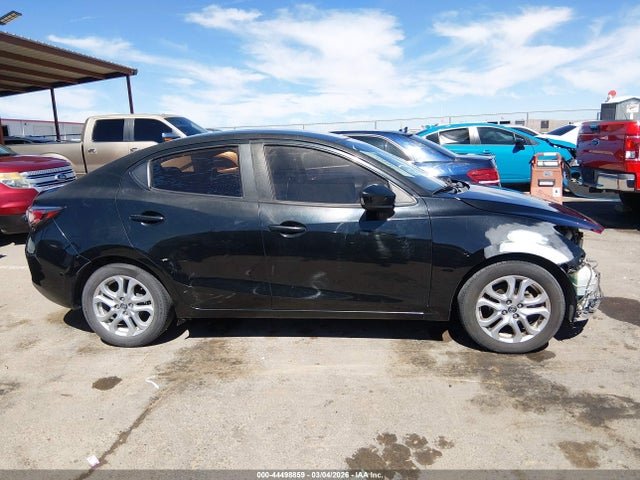 3MYDLBZVXGY146684 Scion IA