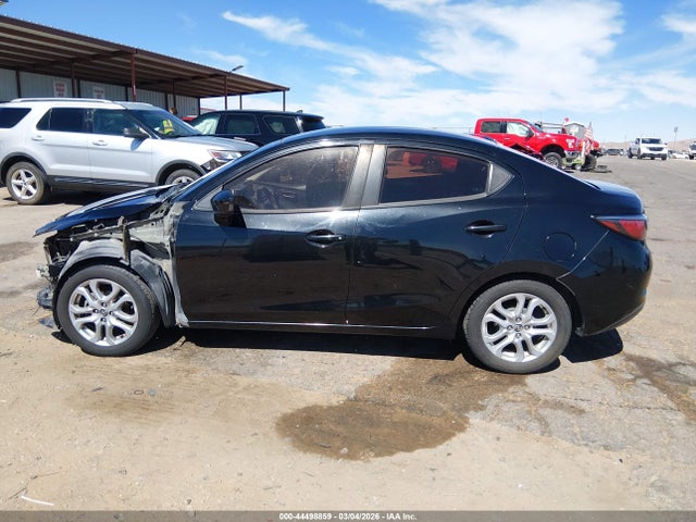 3MYDLBZVXGY146684 Scion IA