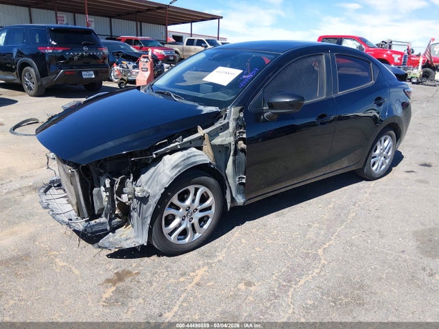3MYDLBZVXGY146684 Scion IA