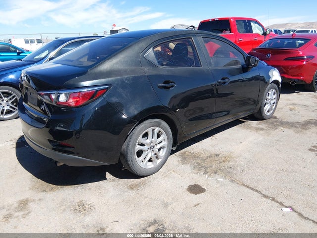 3MYDLBZVXGY146684 Scion IA