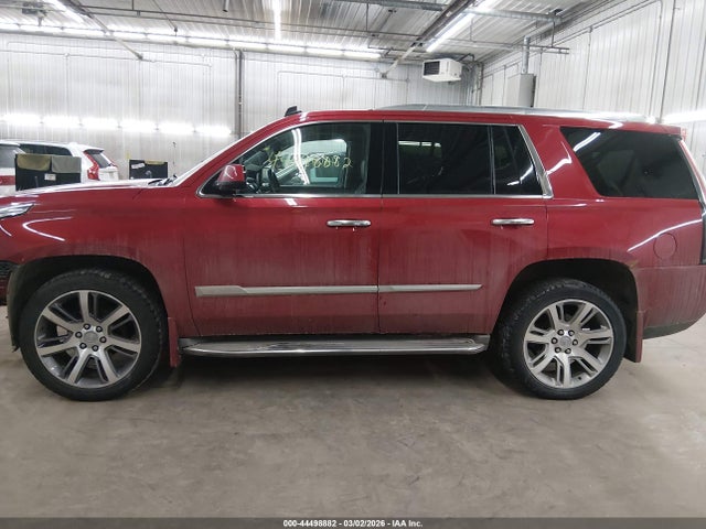 2015 Cadillac Escalade Luxury მანქანა იყიდება აუქციონზე, vin: 1GYS4BKJ3FR279750, აუქციონის ნომერი: 44498882